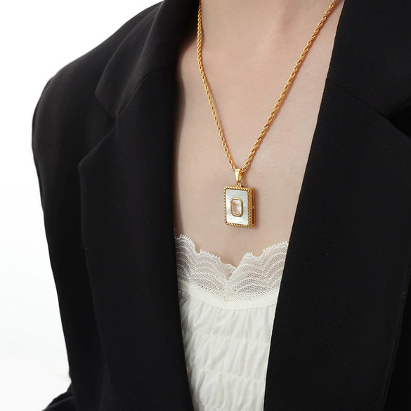 Necklace Square Shellfish Zircon Pendant 316L Stainless Steel Geometric Electroplating Twist Chain Luxury Style