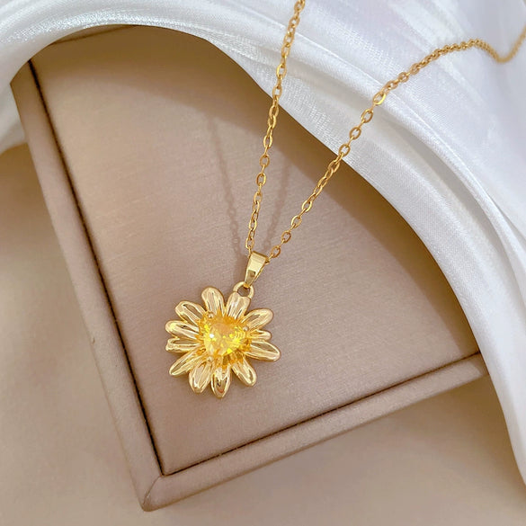 Necklace Stainless Steel Geometric Flower Champagne Gold Titanium Steel Chain For Women And Men