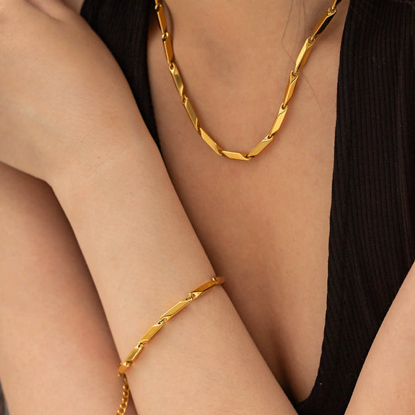 Necklace Stainless Steel Titanium Steel Geometric Electroplating Oblique Angle Melon Seed Chain Clavicle Chain Jewelry