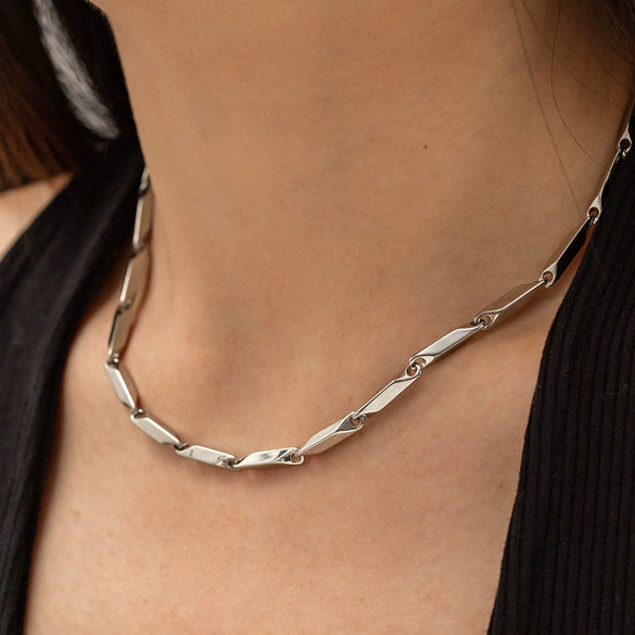 Necklace Stainless Steel Titanium Steel Geometric Electroplating Oblique Angle Melon Seed Chain Clavicle Chain Jewelry