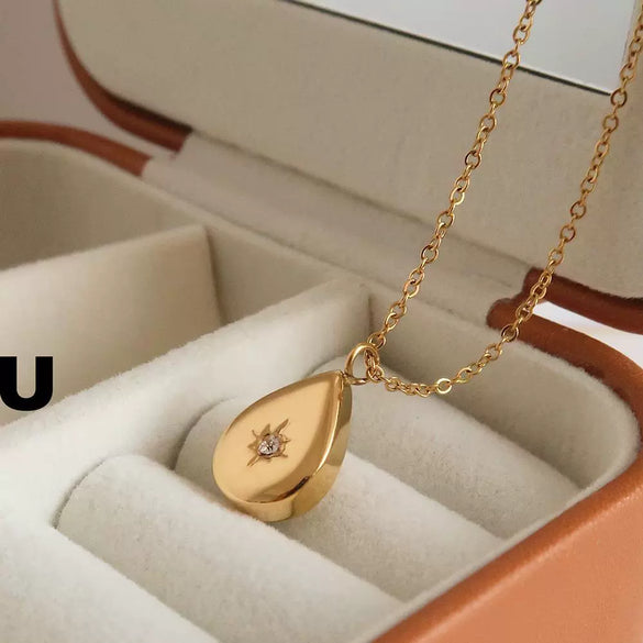 Necklace Titanium Steel Geometric Three Dimensional Water Drop Eight Awn Star Gold Plated Color Retaining Fashion Niche Personality Romantic Clavicle Chain