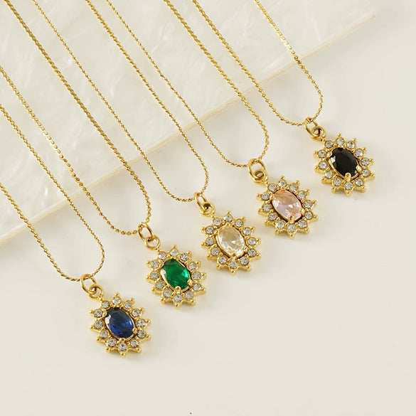 Necklace 316L Stainless Steel 18K Gold Plated Light Luxury Geometric Inlaid Zircon Sshaped Pendant For Women