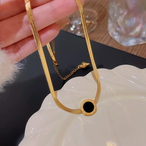 Necklace Titanium Steel Mixed Gem Inlay The Crown Pattern Mouse Head Women Jewelry