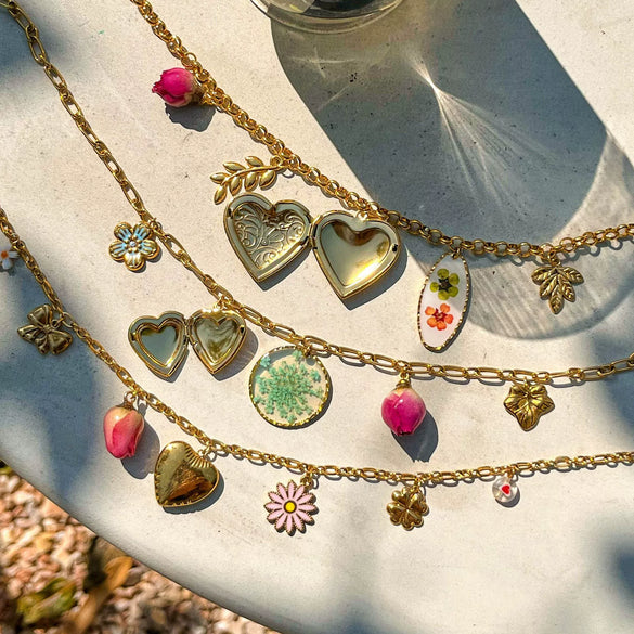 Necklace Titanium Steel Stainless Steel Flower Pendant Jewelry Electroplated Original Design