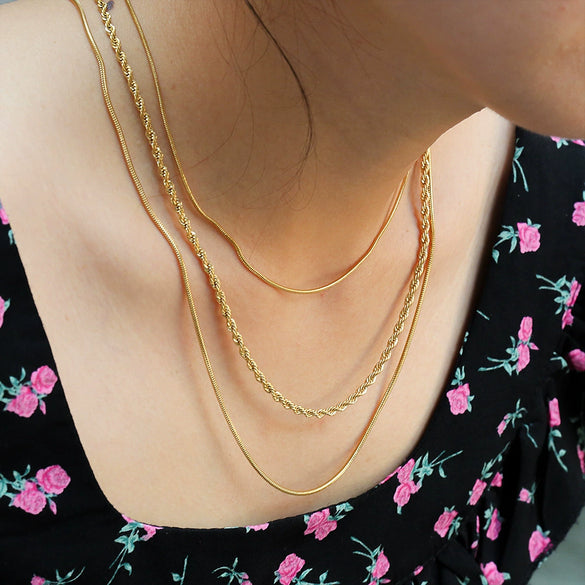 Necklace Twist Snake Bone Titanium Steel Electroplated 18K Gold Geometric Style For Women