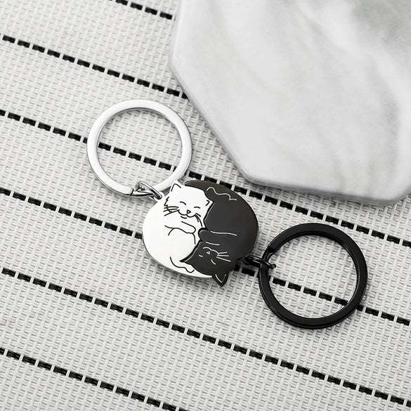 New Creative Black And White Cartoon Cat Stainless Steel Keychain Pendant For Couples