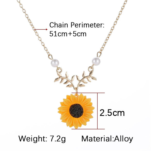 New Creative Jewelry  Jewelry Pearl Sunflower Necklace Female Elegant Fashion Sunflower Pendant