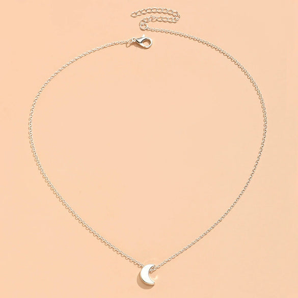 New Fashion Simple Thick Moon Pendant Necklace Retro Geometric Moon Clavicle Chain Women