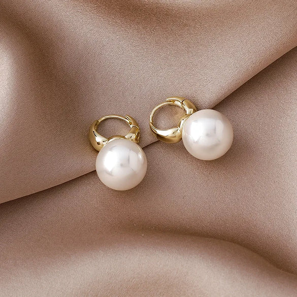 New Trendy Pearl Earrings
