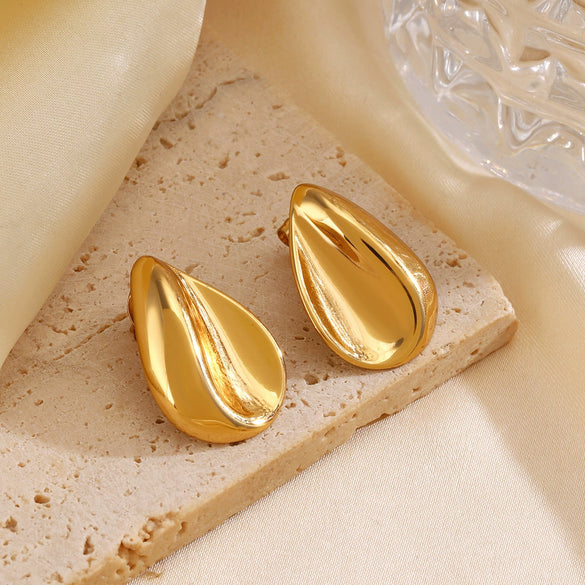 Niche Design Retro Heart Line Drop Shape Stainless Steel Electroplated Earrings For Women