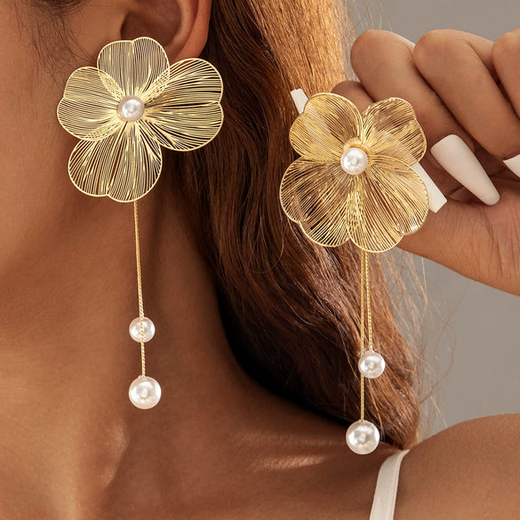 Niche Ginkgo Leaf Tassel Necklace For Women Iron And Alloy Geometric Pattern Snake Bone Chain