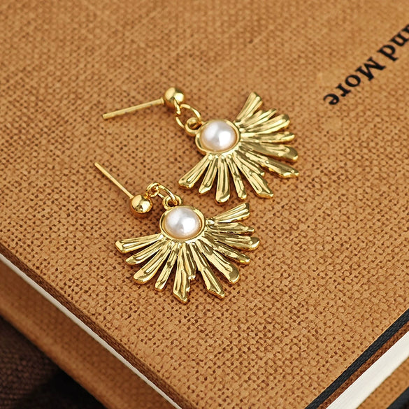 Non Fading Sunflower Pearl Titanium Steel Earrings For Women Electroplated Fashion High End Jewelry