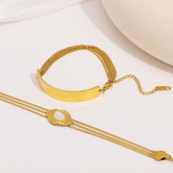 Non Fading Titanium Steel Bracelet With 18K Vacuum Plated In Furnace And Inlaid Natural Shell Geometric Shaped Fashionable And Versatile