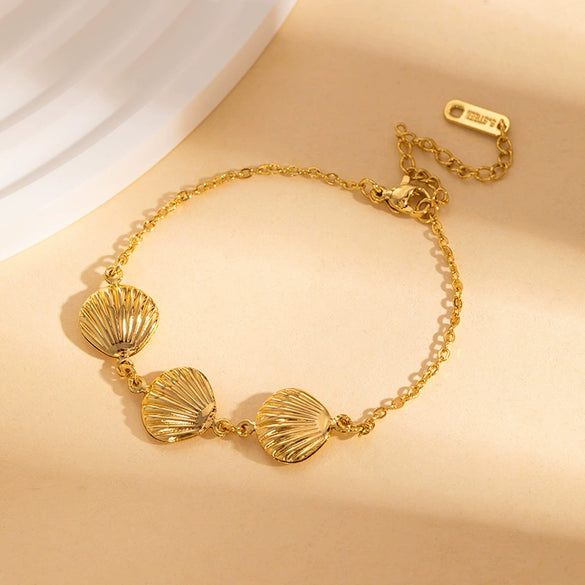 Ocean Style Stainless Steel Fake Starfish And Shell Convergence Bracelet With Electroplating For Women