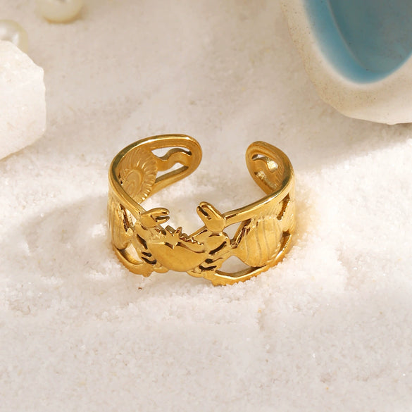 Open Stainless Steel Crab Ring For Women With Ocean Inspired Tropical Fish Design And Electroplated Minimalist Finish