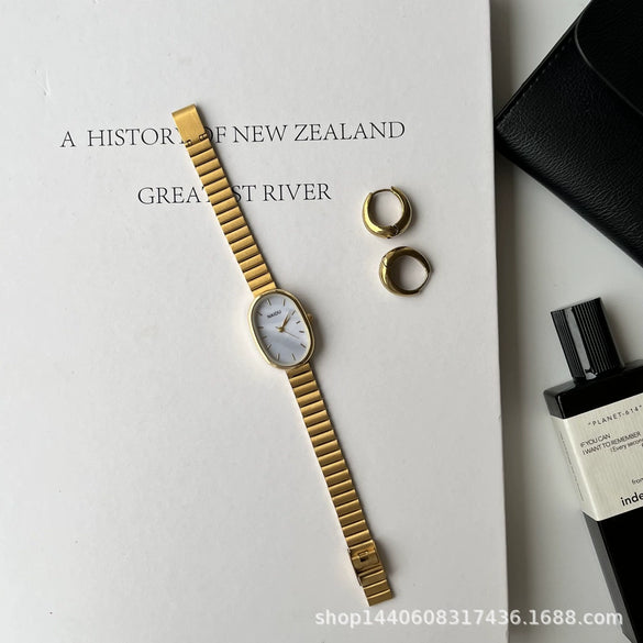 Oval Bamboo And Metal Steel Band Quartz Watch For Female Students Leisure Style Alloy Case Ordinary Glass Mirror