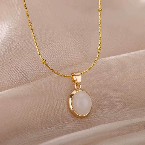 Oval Cat's Eye Pendant Stainless Steel Necklace With Mixed Gemstone Inlay Light Luxury Electroplating Design Unisex Clavicle Chain