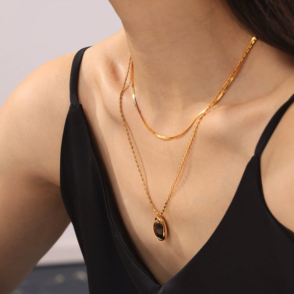 Oval Tiger Eye Pendant Blade Rice Beads Clavicle Chain For Women Double Stacked Wear Hip Hop Style Titanium Steel Gold Plated Geometric Design