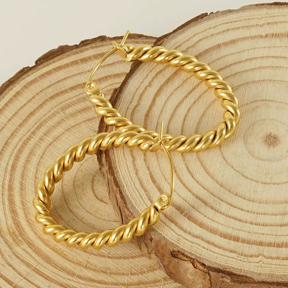Oval Twist 316L Stainless Steel Women's Retro Geometric Earrings 18K Gold Plated Electroplated