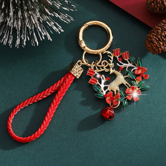 Painted Christmas Wreath Zinc Alloy Keychain Bag Charm Decorative Pendant Accessory