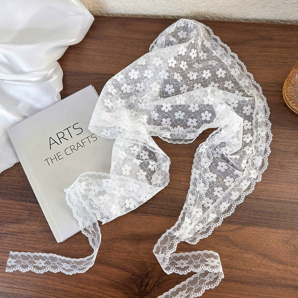 Pastoral Style Lace Triangle Head Scarf Hair Band With Geometric Pattern