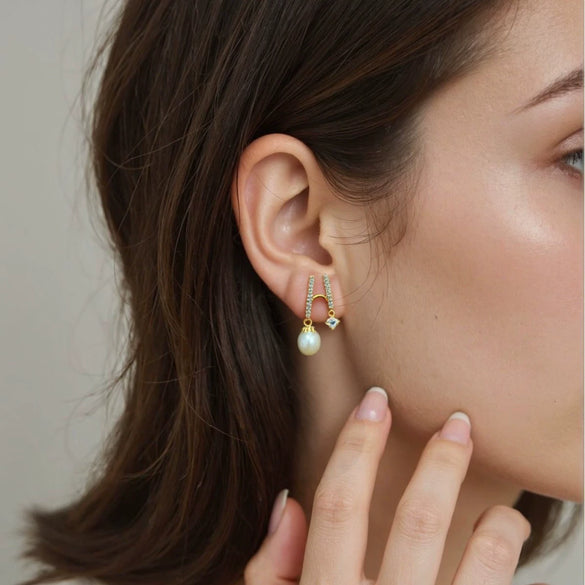 Pearl And S925 Sterling Silver Earrings Light Luxury Geometric Style With Gems