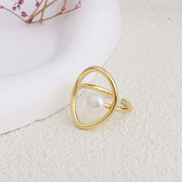Pearl And Zinc Alloy Geometric Finger Ring Retro Simple Style For Women