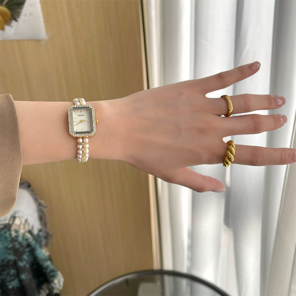 Pearl Bracelet Watch For Women Casual Style Round Dial Alloy Case Rose Gold Buckle Quartz Movement Wholesale