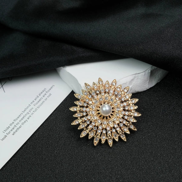 Pearl Brooch Retro Style Zinc Alloy Star Electroplated Clothes Accessories