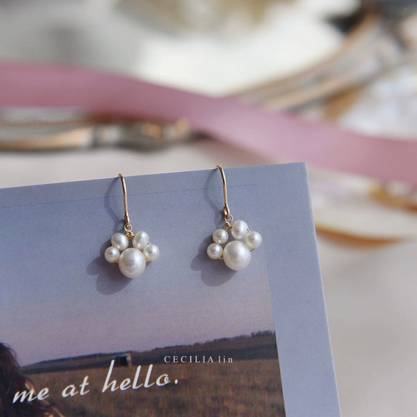 Pearl Cat Claw Women's Earrings Natural And Breeding Freshwater Pearls Nearly Round Shape Cartoon Style