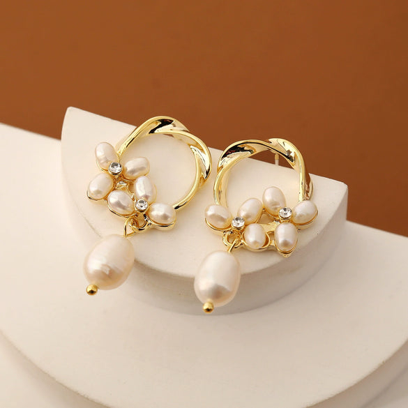 Pearl Earrings Geometric Style Flower Pattern Electroplating For Women
