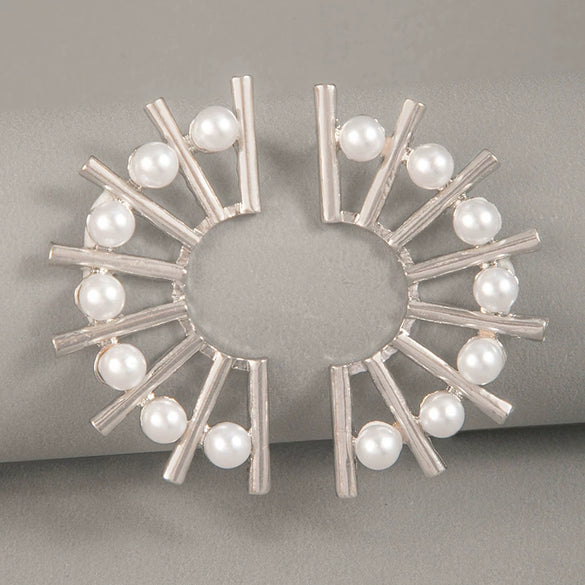 Pearl Earrings Metal Geometric Electroplating Small Flower Semicircle Style For Ladies