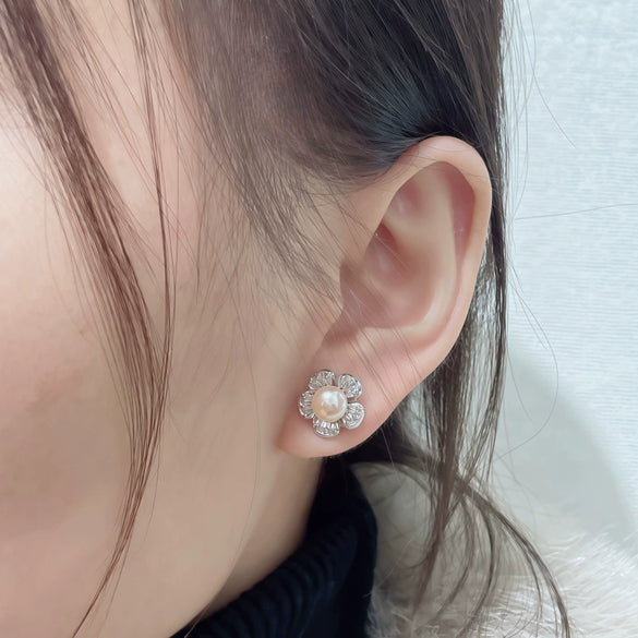 Pearl Earrings Silver Pin Light Luxury Highend Women's Fashion Jewelry With Flat Round And Rose Buns Round Pearls