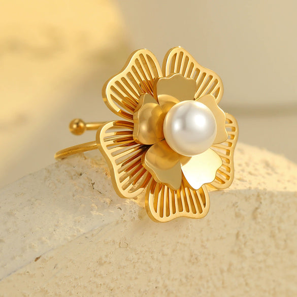 Pearl Flower Threedimensional Hollow Stainless Steel Ring Electroplated For Women Simple Style