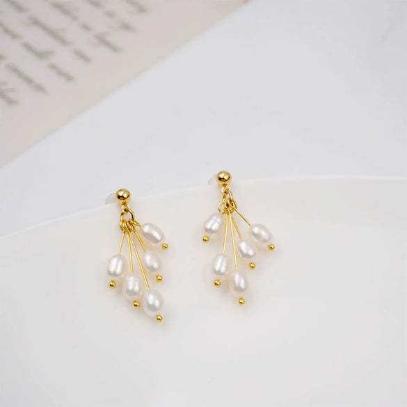 Pearl Geometric Style Handmade Women's Midlength Earrings