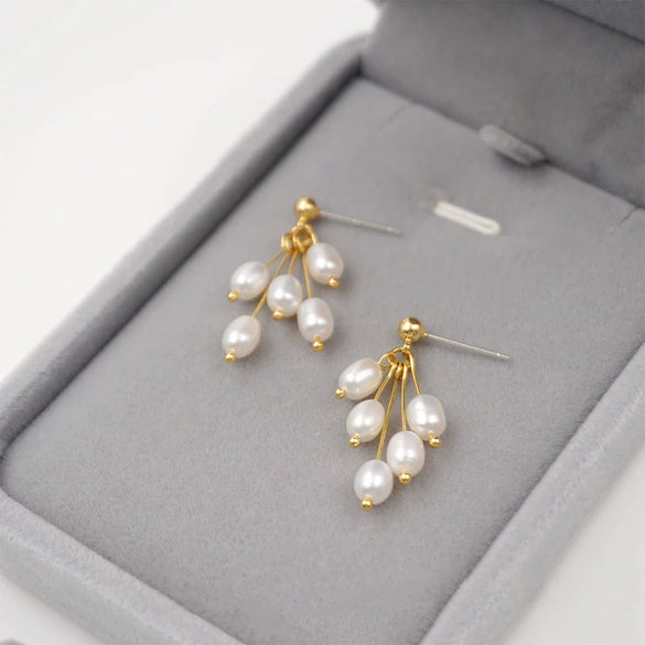 Pearl Geometric Style Handmade Women's Midlength Earrings