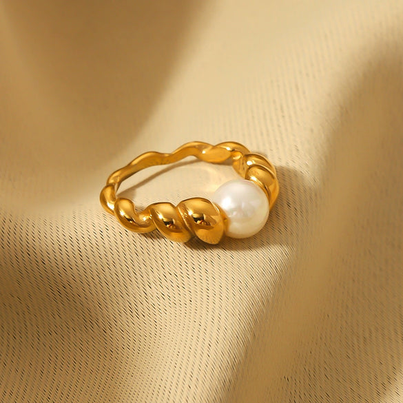 Pearl Golden Stainless Steel Ring With Vintage Hemp And Geometric Pattern Electroplated For Women
