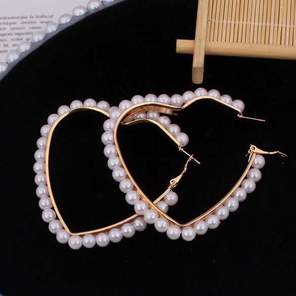 Pearl Heartshaped Retro Earrings For Women