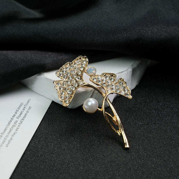 Pearl Inlaid Diamond Brooch Zinc Alloy Electroplating Lady Plants Flowers Style