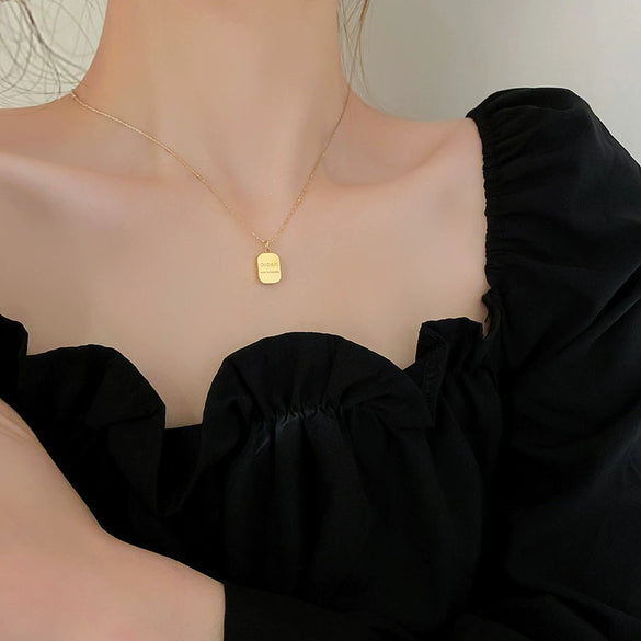 Pearl Necklace For Women Highend Light Luxury Heart Pendant Alloy Electroplating Design
