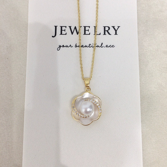 Pearl Necklace Freshwater Pearl Pendant Microinlaid Zircon Curly Flower Copper Minimalist Style