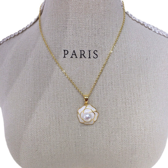 Pearl Necklace Natural Freshwater Pearl Minimalist Flat Round And Bun Round Shape Copper Accessory