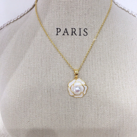 Pearl Necklace Natural Freshwater Pearl Minimalist Flat Round And Bun Round Shape Copper Accessory