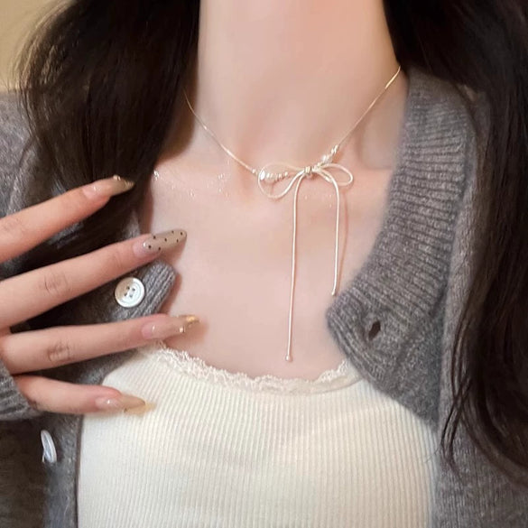 Pearl Necklace Women's Light Luxury Niche Design Clavicle Chain With Bow Pattern Copper Alloy Snake Bone Chain Electroplated