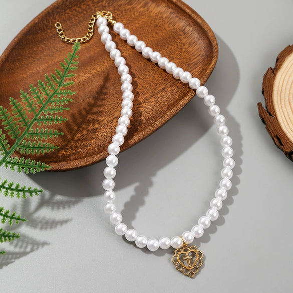 Pearl Pendant Necklace Alloy Material Plant Flowers Style Electroplating For Women