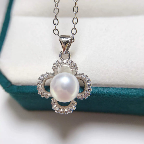 Pearl Pendant Necklace Four Leaf Clover Micro Inlaid Zircon Copper Plated Gold Jewelry