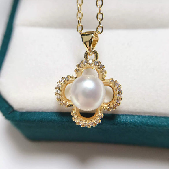 Pearl Pendant Necklace Four Leaf Clover Micro Inlaid Zircon Copper Plated Gold Jewelry