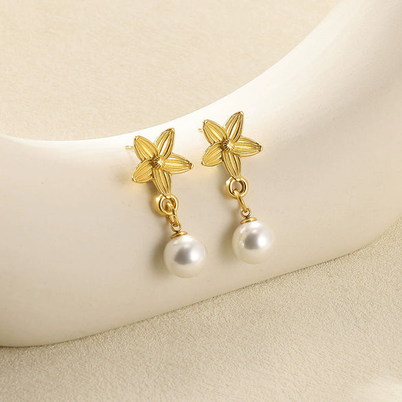 Pearl Stainless Steel Leaf Flower Retro Earrings With Electroplating