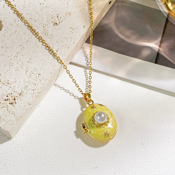 Pearl Star Oval Photo Box Necklace Copper Titanium Steel Real Gold Plated Sweet Style Women's Accessories