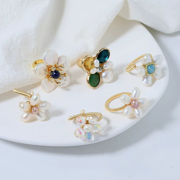Pearl Vintage Geometric Ring With Electroplating Treatment